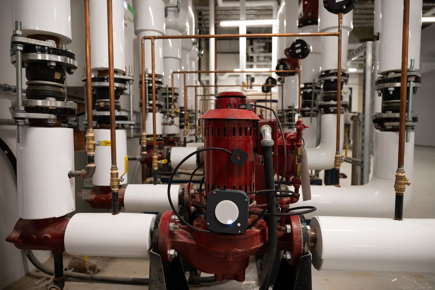 IoT Octopus monitoring equipment in a mechanical room